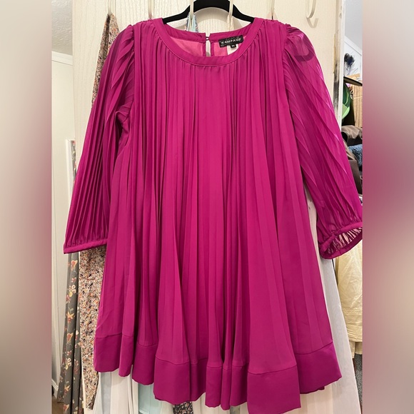 Fabulous Pink Pleated Chiffon Mini Dress - Picture 8 of 9
